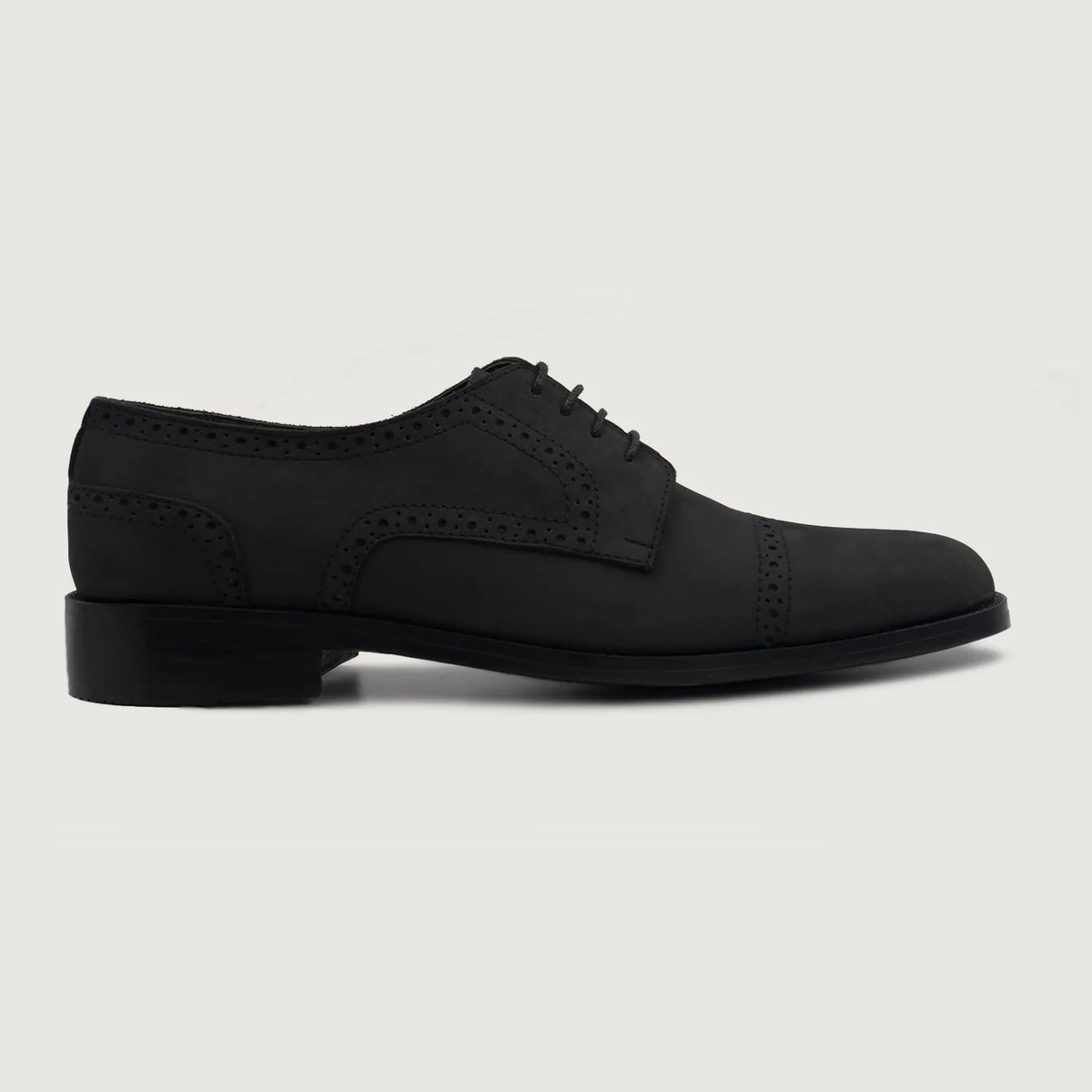 Black Full-Grain leather Shoes - Construcción cosida Goodyear y puntera delantera