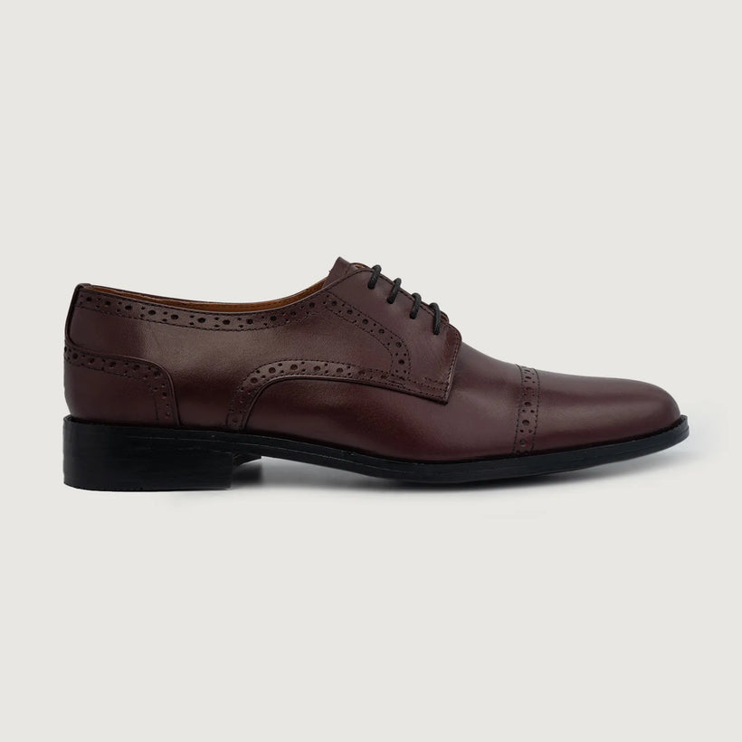 Maroon Full-Grain leather Shoes - Goodyear Welt Construction & Front Toe Box Detail