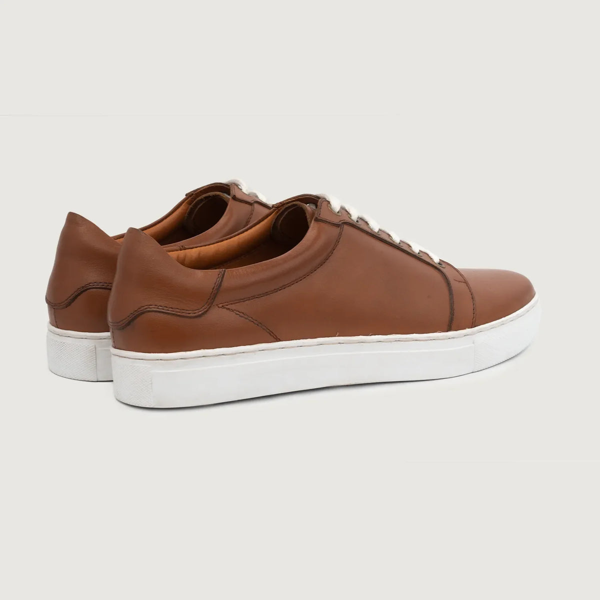Carter Runn Tostado Zapatillas de cuero para Hombre For Men - Contrafuerte de talón reforzado y doble costura de precisión