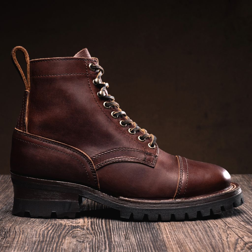 Classic Full-Grain leather Boots - Construcción cosida Goodyear y puntera delantera