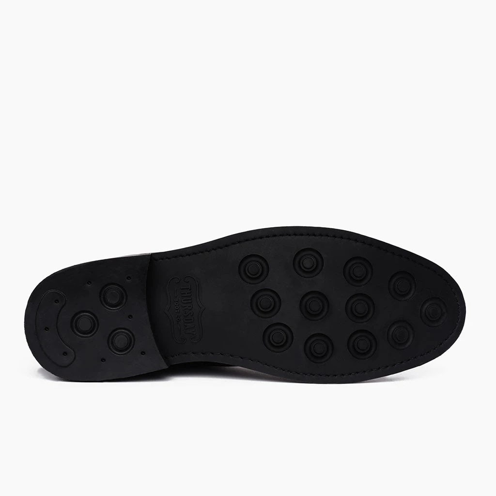 High-Traction Rubber Outsole & Lug Tread Pattern on Duke Chocolate Suede Botas de cuero para Hombre