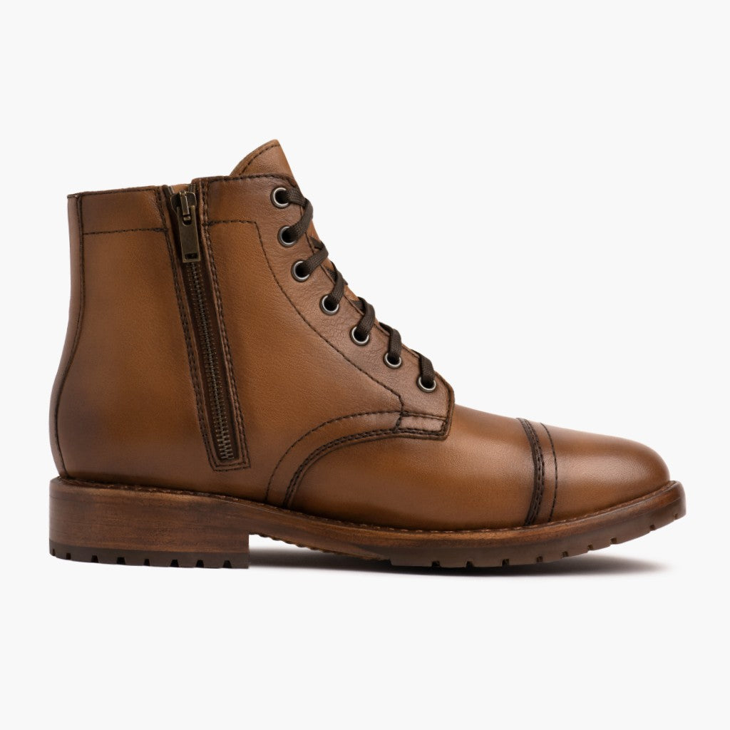Classic Full-Grain leather Boots - Construcción cosida Goodyear y puntera delantera