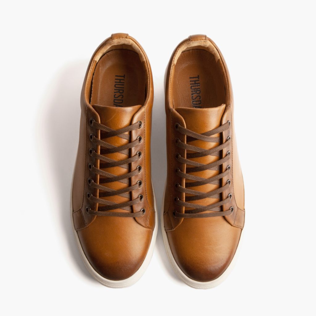 Premier Low Top Toffee Zapatillas de cuero para Hombre For Men - Contrafuerte de talón reforzado y doble costura de precisión