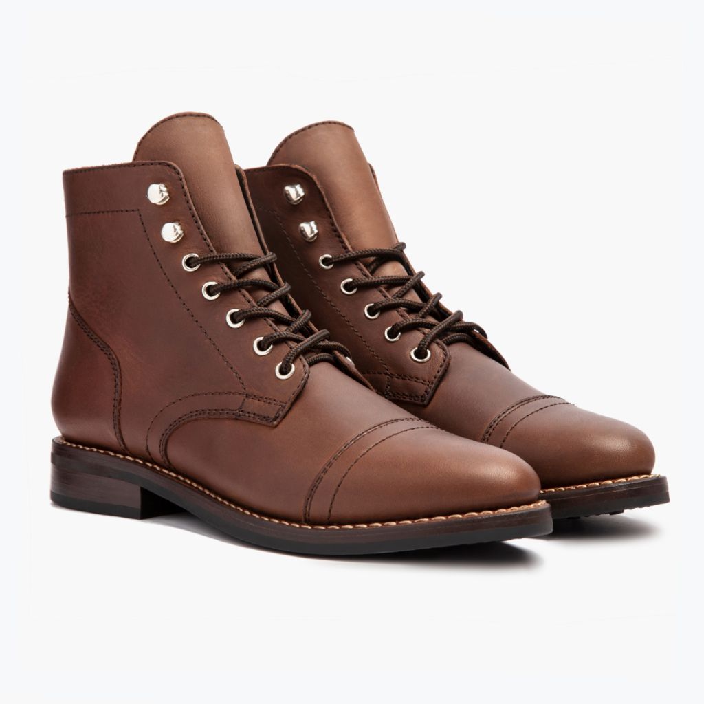 Classic Full-Grain leather Boots - Construcción cosida Goodyear y puntera delantera