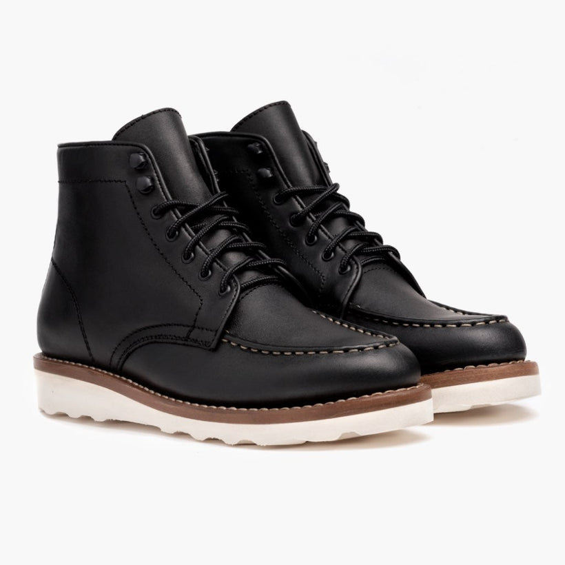 Diplomat Negro Leather Boots para Mujer