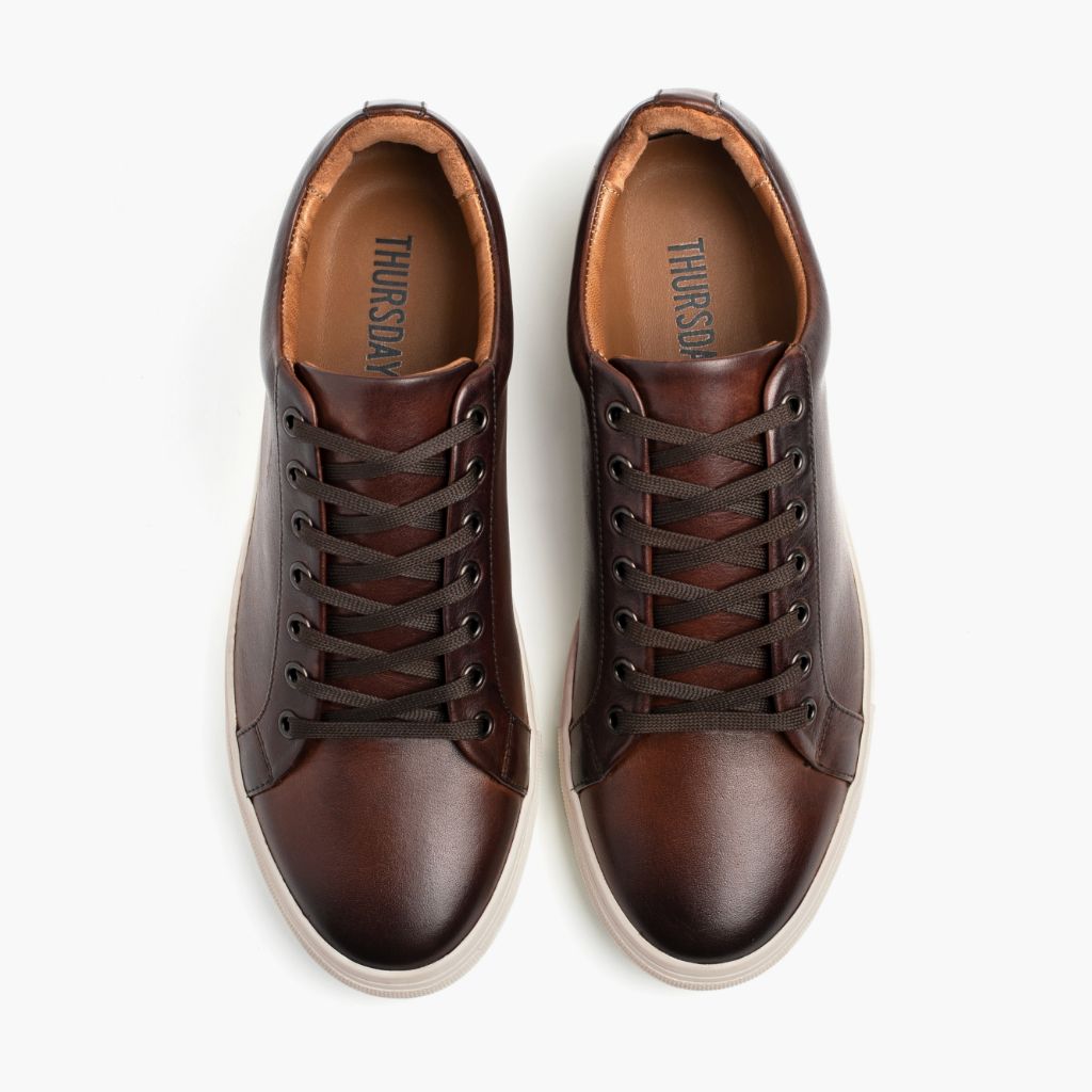 Premier Low Top Coffee Zapatillas de cuero para Hombre For Men - Contrafuerte de talón reforzado y doble costura de precisión
