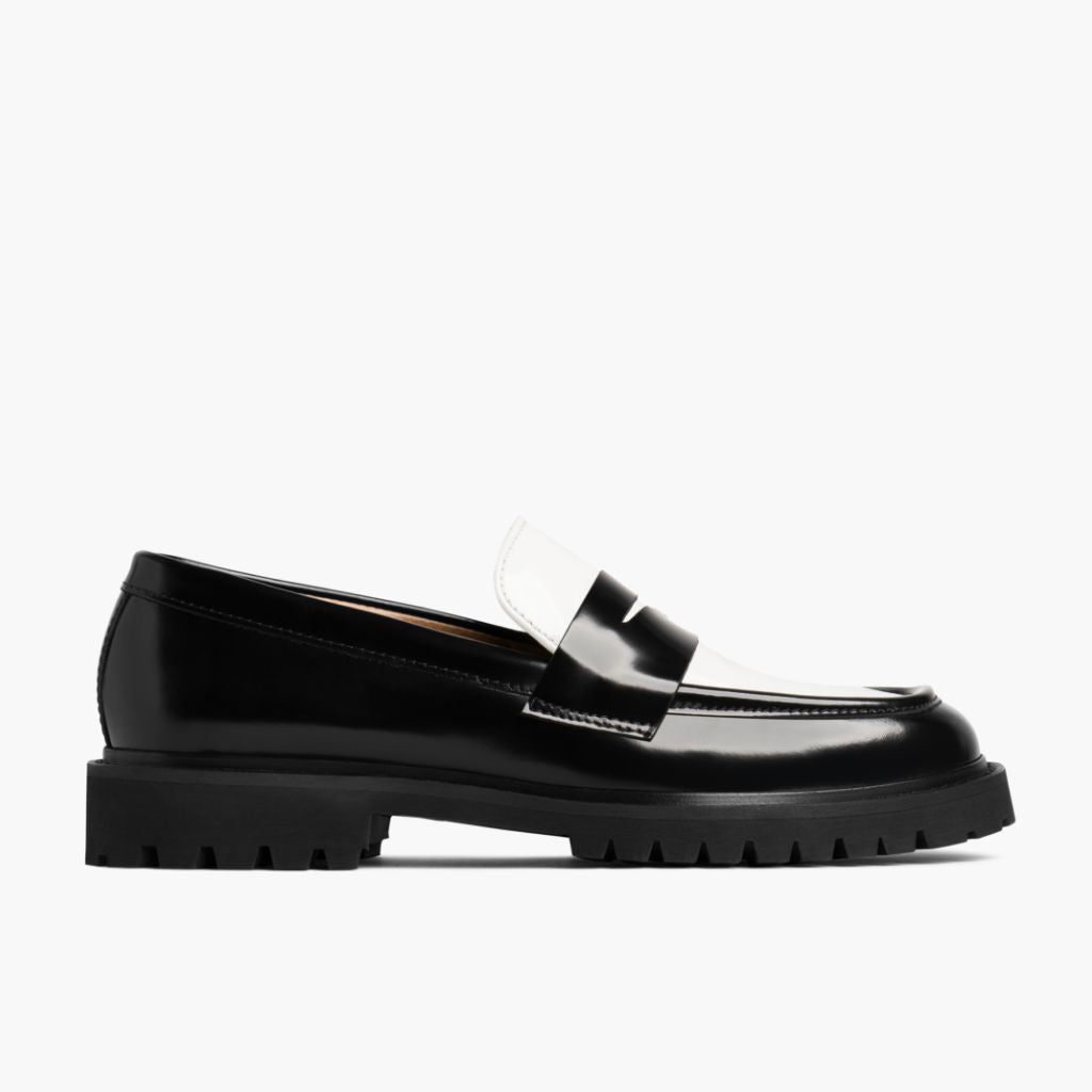 Black Full-Grain leather Loafers - Construcción cosida Goodyear y puntera delantera