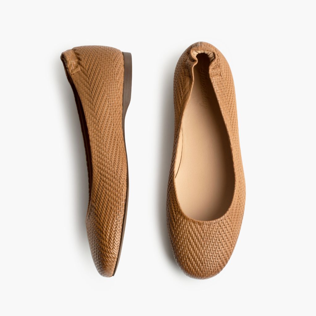 Scrunch Tostado Embossed Botas de cuero para Mujer - Contrafuerte de talón reforzado y doble costura de precisión