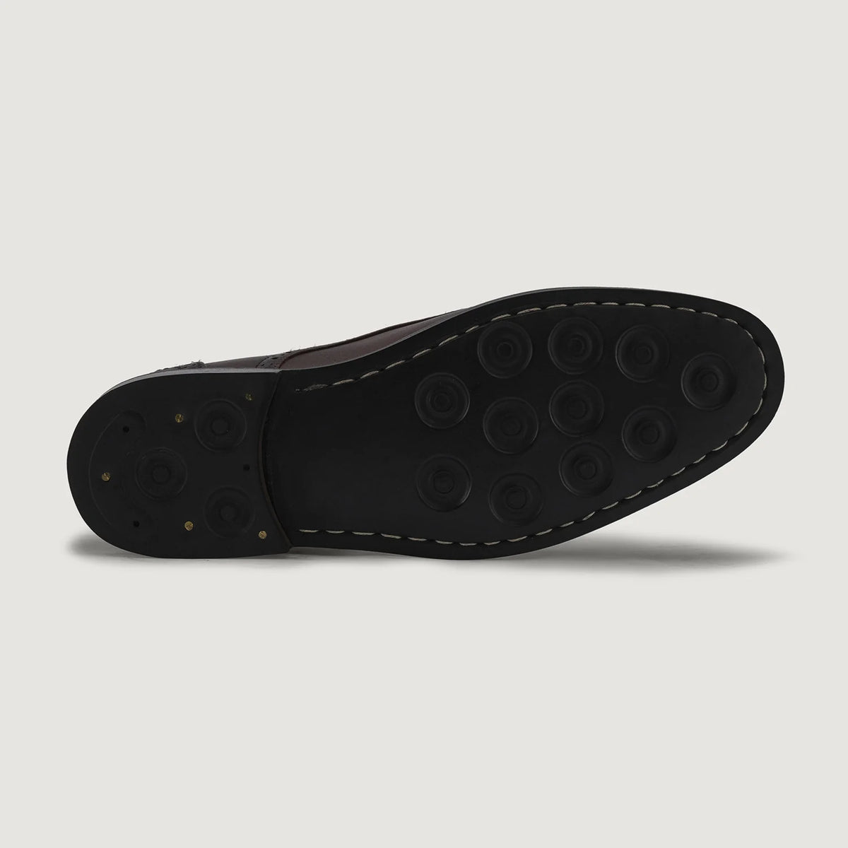Authentic Full-Grain Leather Grain Depth & Pull-Up Patina Texture Detail