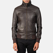 Men's Air Rolf Mocha Brown Leather Bomber Jacket - Vista de perfil lateral con corte ergonómico de manga