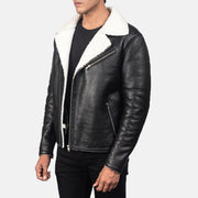 Black Sheepskin Leather Biker Jacket - Vista trasera con ajuste entallado en hombros y bajo impecable