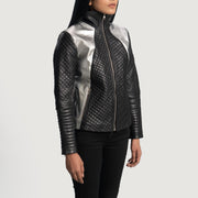 Black Sheepskin Leather Biker Jacket - Vista trasera con ajuste entallado en hombros y bajo impecable