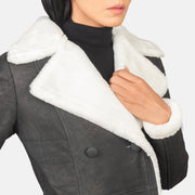 Vista interior Showing Fully Faux Fur Lined &amp; Dos bolsillos interiores