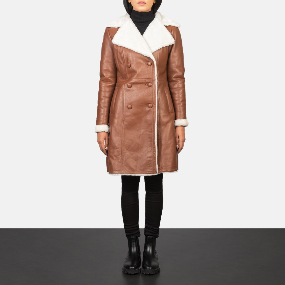 Women's Amie Brown Double Breasted Shearling Coat in Brown Sheepskin Burnishing - Vista frontal y silueta a medida | Comprar online