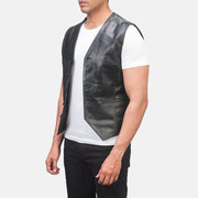 Black Cowhide leather Vest - Vista trasera con ajuste entallado en hombros y bajo impecable