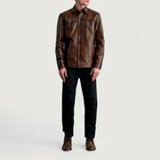 
Vista de detalle of Shirt & Buttons Hardware on Bronco Marrón Envejecido Leather Shirt para Hombre