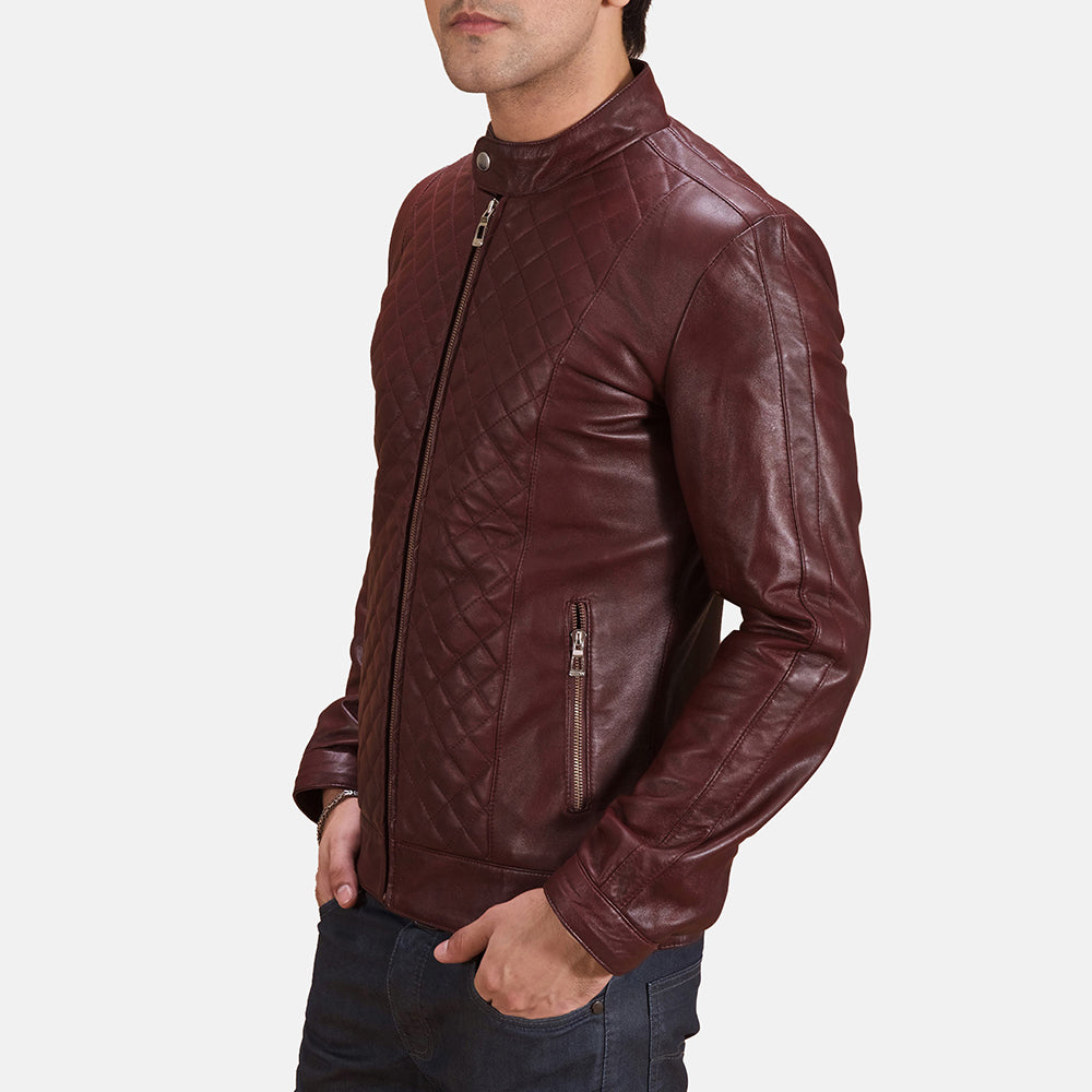 Maroon Sheepskin Leather Biker Jacket - Vista trasera con ajuste entallado en hombros y bajo impecable