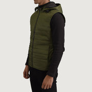 
Green Full-Grain leather Vest - Vista posterior con hombros definidos y bajo impecable