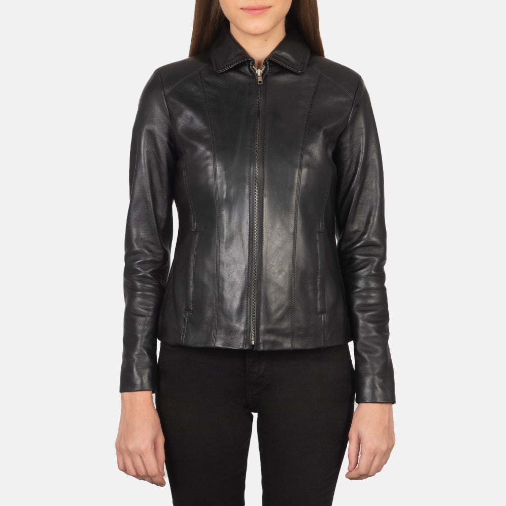 Black Sheepskin leather Jacket - Vista trasera con ajuste entallado en hombros y bajo impecable