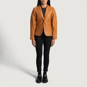 Women's Cora Acolchado Marrón Blazer de Cuero de Cuero para Mujer - Vista de perfil lateral con corte ergonómico de manga