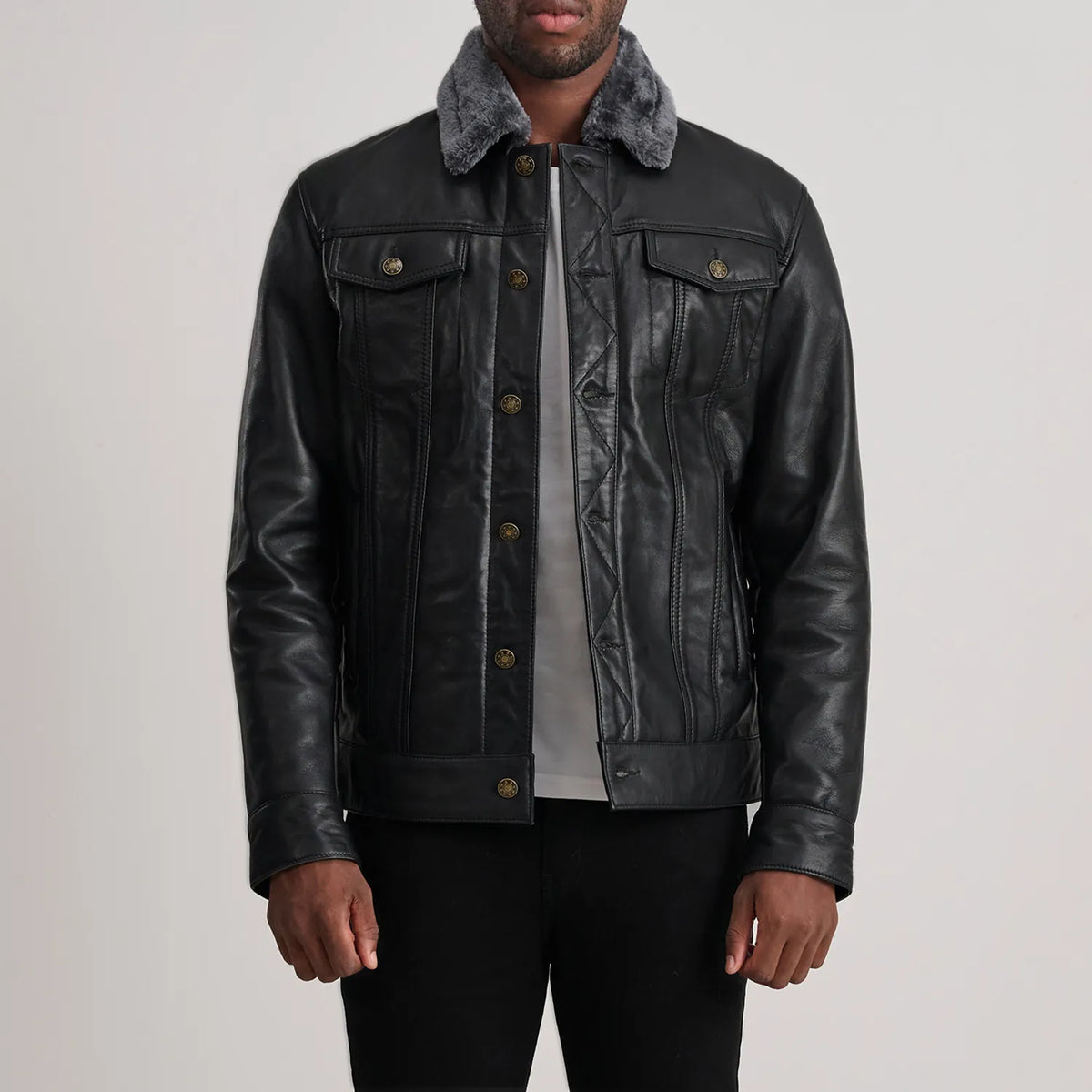 Dallis Negro Leather Shearling Trucker Chaqueta de Cuero para Hombre in Black Sheepskin Leather - Vista frontal y silueta a medida | Comprar online