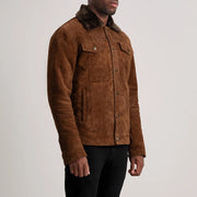 
Brown Goatskin Suede Aviator Jacket - Vista posterior con hombros definidos y bajo impecable
