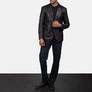 Men's Daron Negro Blazer de Cuero de Cuero para Hombre - Vista de perfil lateral con corte ergonómico de manga