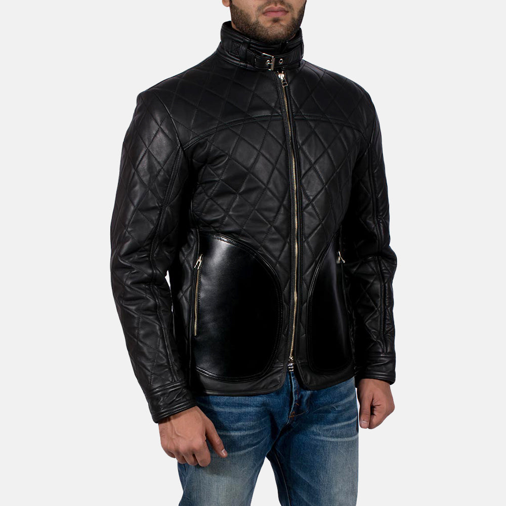 Detalle de cerca of High neck with Belt &amp; Zipper Hardware on Equilibrium Negro Chaqueta de Cuero para Hombre