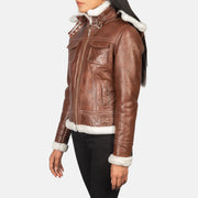
Brown Sheepskin Snuffed Bomber Jacket - Vista posterior con hombros definidos y bajo impecable