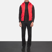 
Fuston Rojo Chaleco acolchado con capucha para Hombre - Vista lateral mostrando el corte ergonómico de mangas