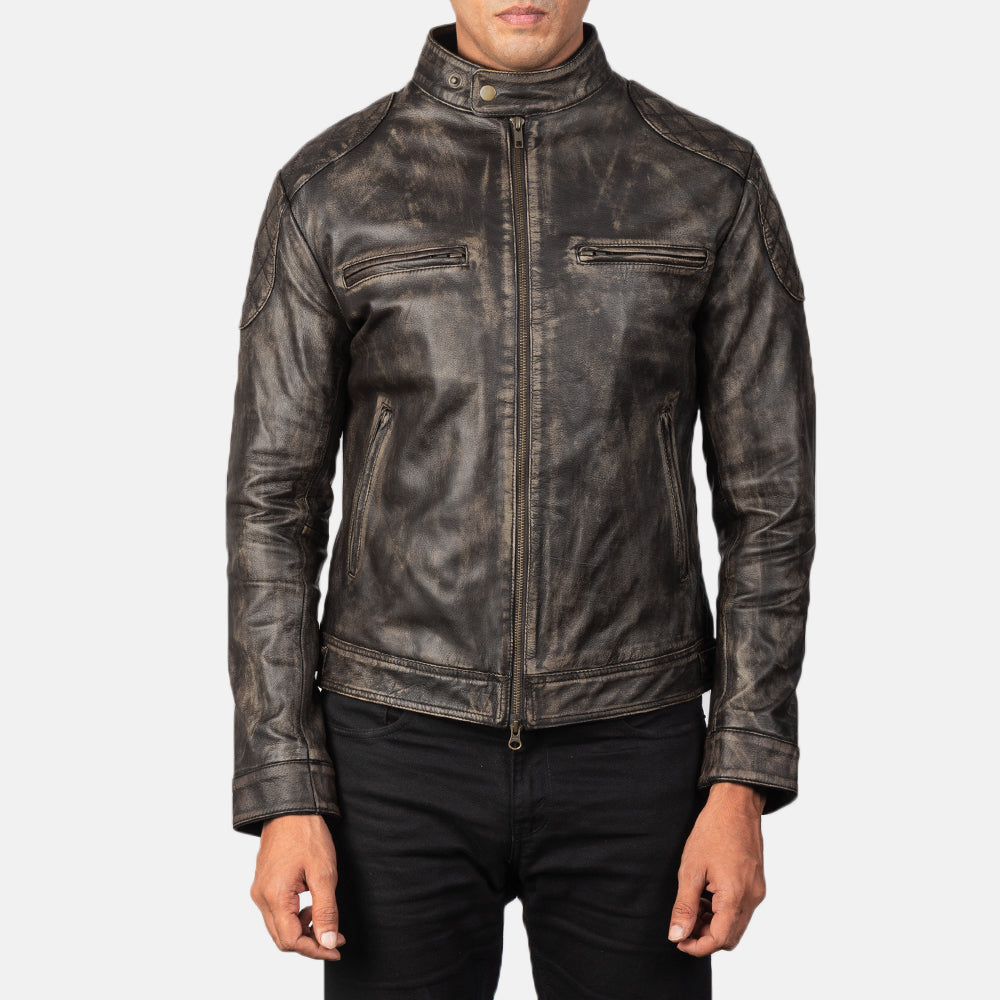 Men's Gatsby Quilted Distressed Brown Leather Jacket - Vista de perfil lateral con corte ergonómico de manga