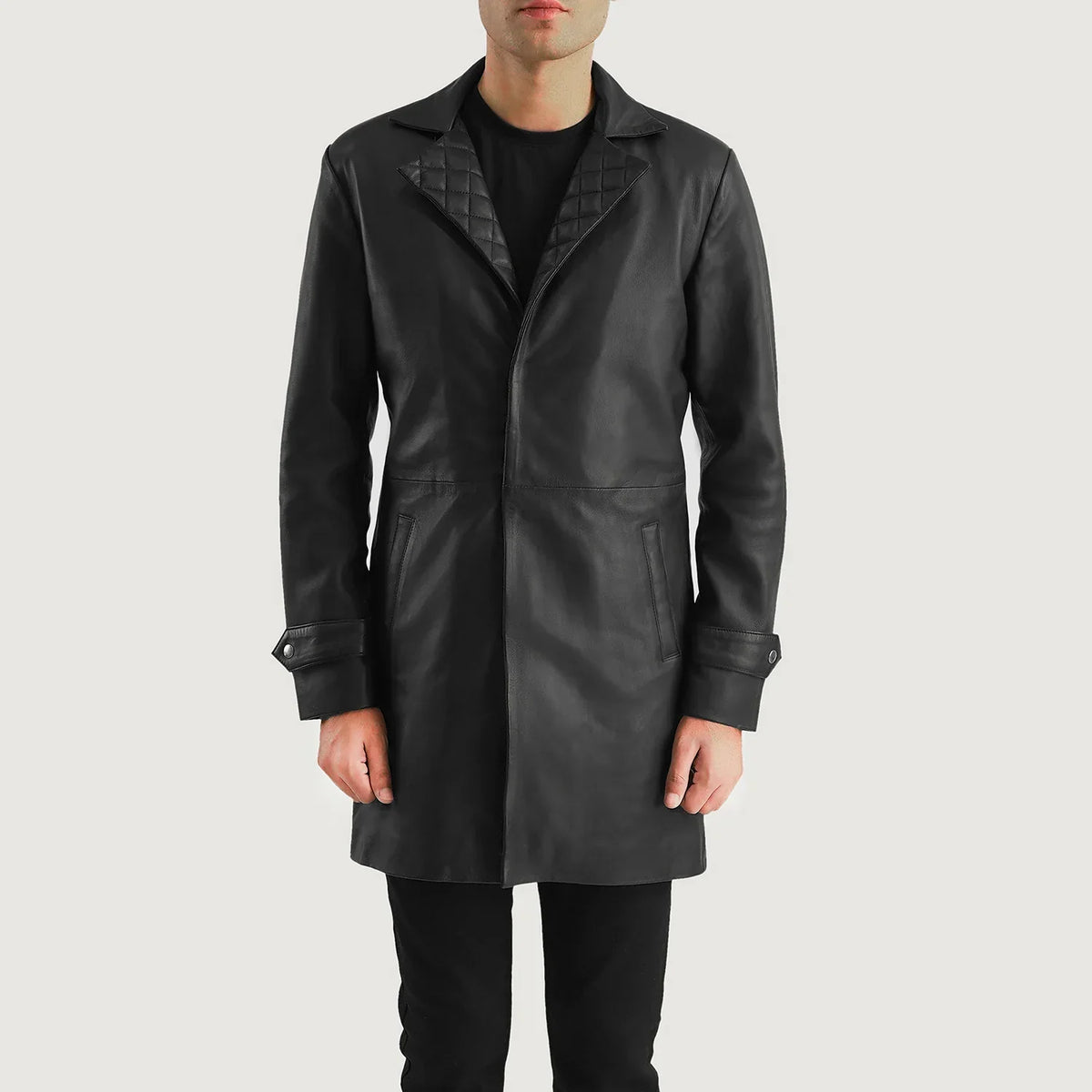 Infinity Black Leather Coat in Black Sheepskin Leather - Vista frontal y silueta a medida | Comprar online