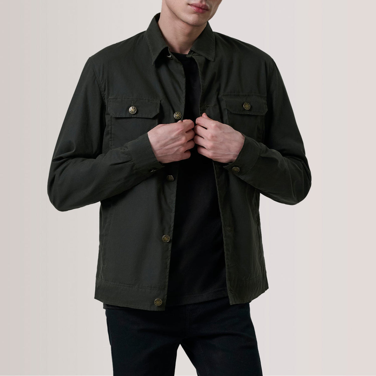 Irwin Olive Waxed Canvas Field Chaqueta de Cuero para Hombre For Men in Olive Waxed Cotton Canvas - Vista frontal y silueta a medida | Comprar online