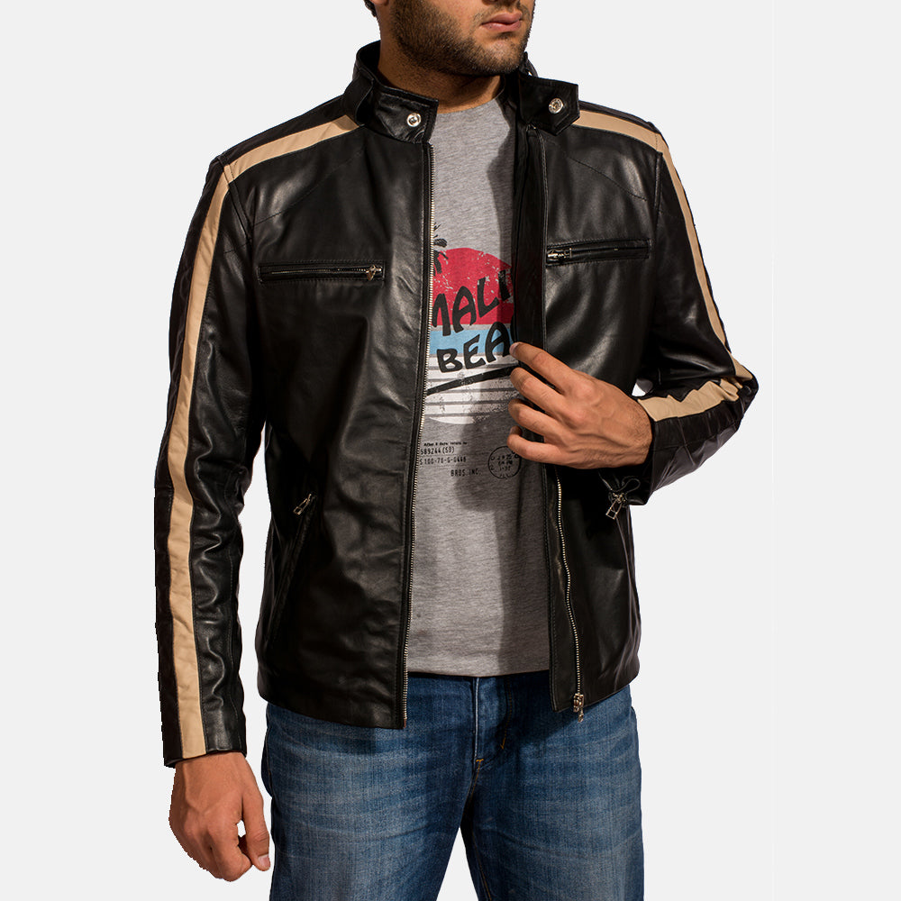 Men's Jack Negro Chaqueta Biker de Cuero para Hombre - Vista de perfil lateral con corte ergonómico de manga