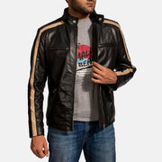 Men's Jack Negro Chaqueta Biker de Cuero para Hombre - Vista de perfil lateral con corte ergonómico de manga