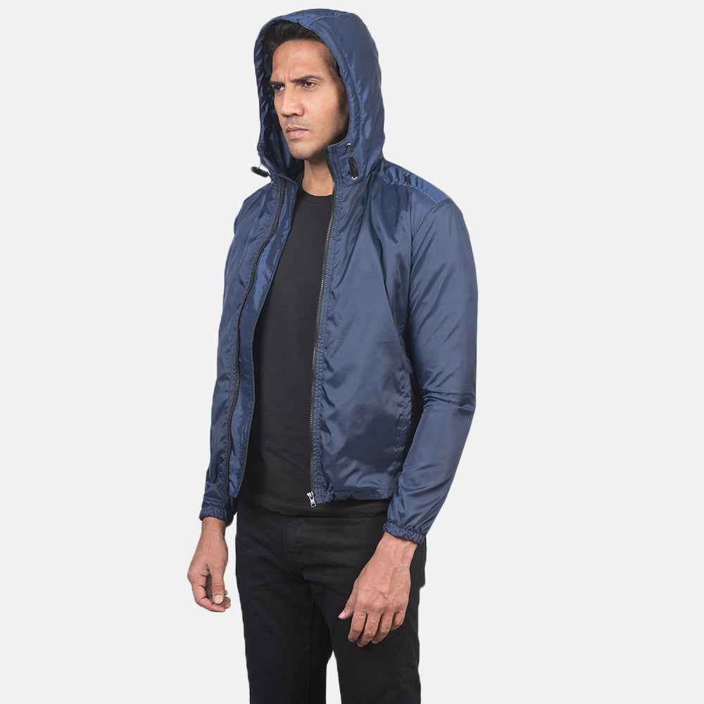 Vista de detalle of High Neck with Hood & Zipper with wind flap Hardware on Jimmy Blue Hooded Windbreaker Jacket