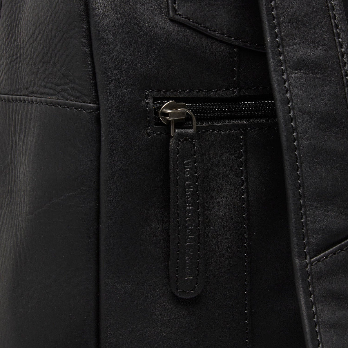 Vista interior Showing Dedicated Padded Laptop Sleeve &amp; Multi-Compartment Organization
