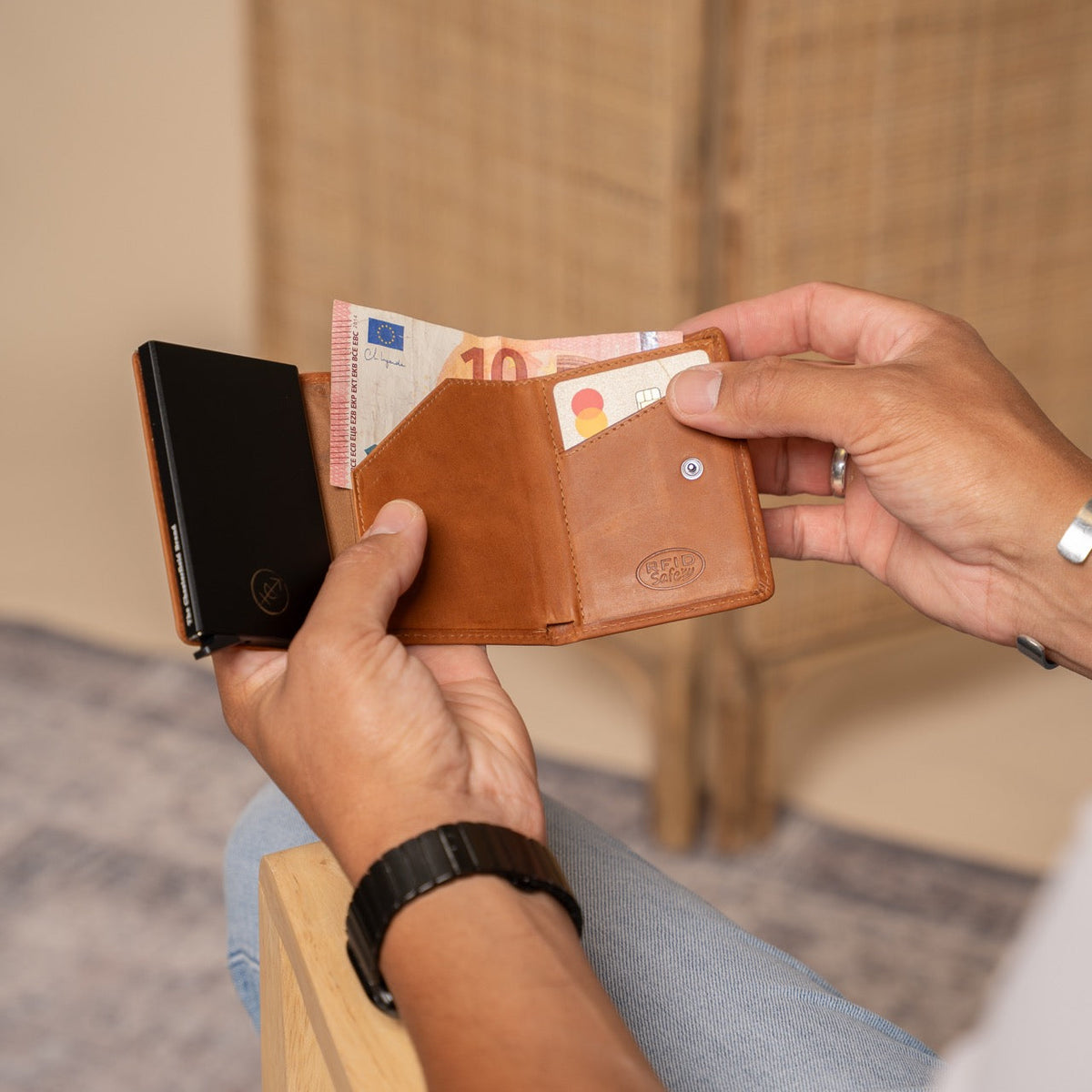 Palma Full-Grain Leather Card Holder para Mujer – Vista alternativa del producto 3