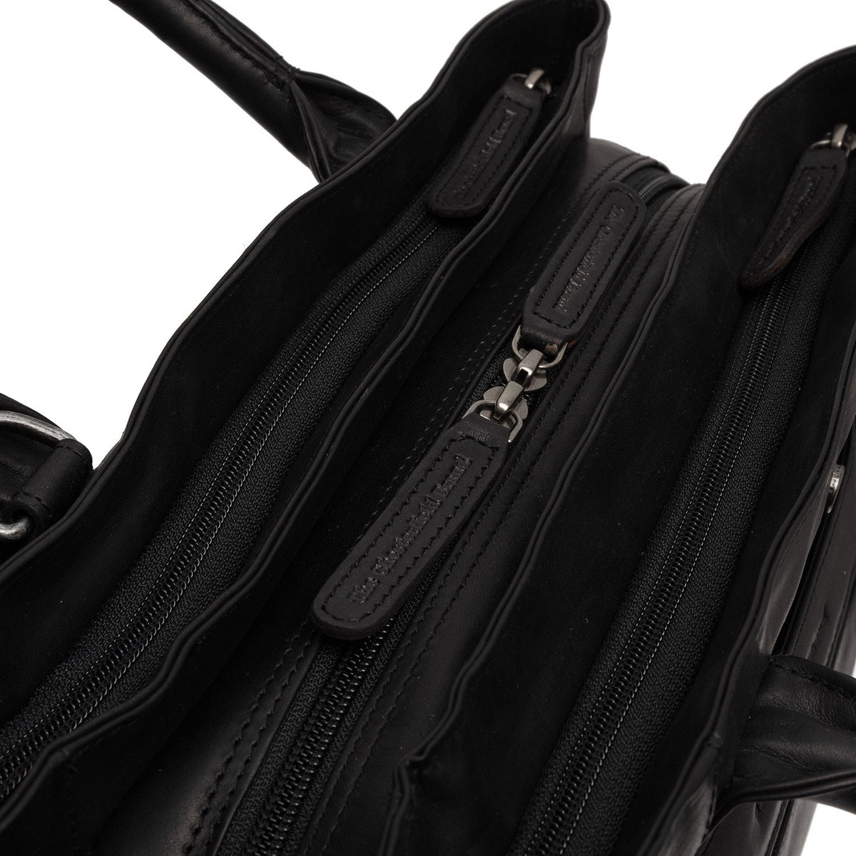 Passau Full-Grain Leather Handbag para Mujer - Vista de perfil lateral con corte ergonómico de manga