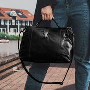 Classic 100% Full-Grain leather Goods - Vista trasera con ajuste entallado en hombros y bajo impecable