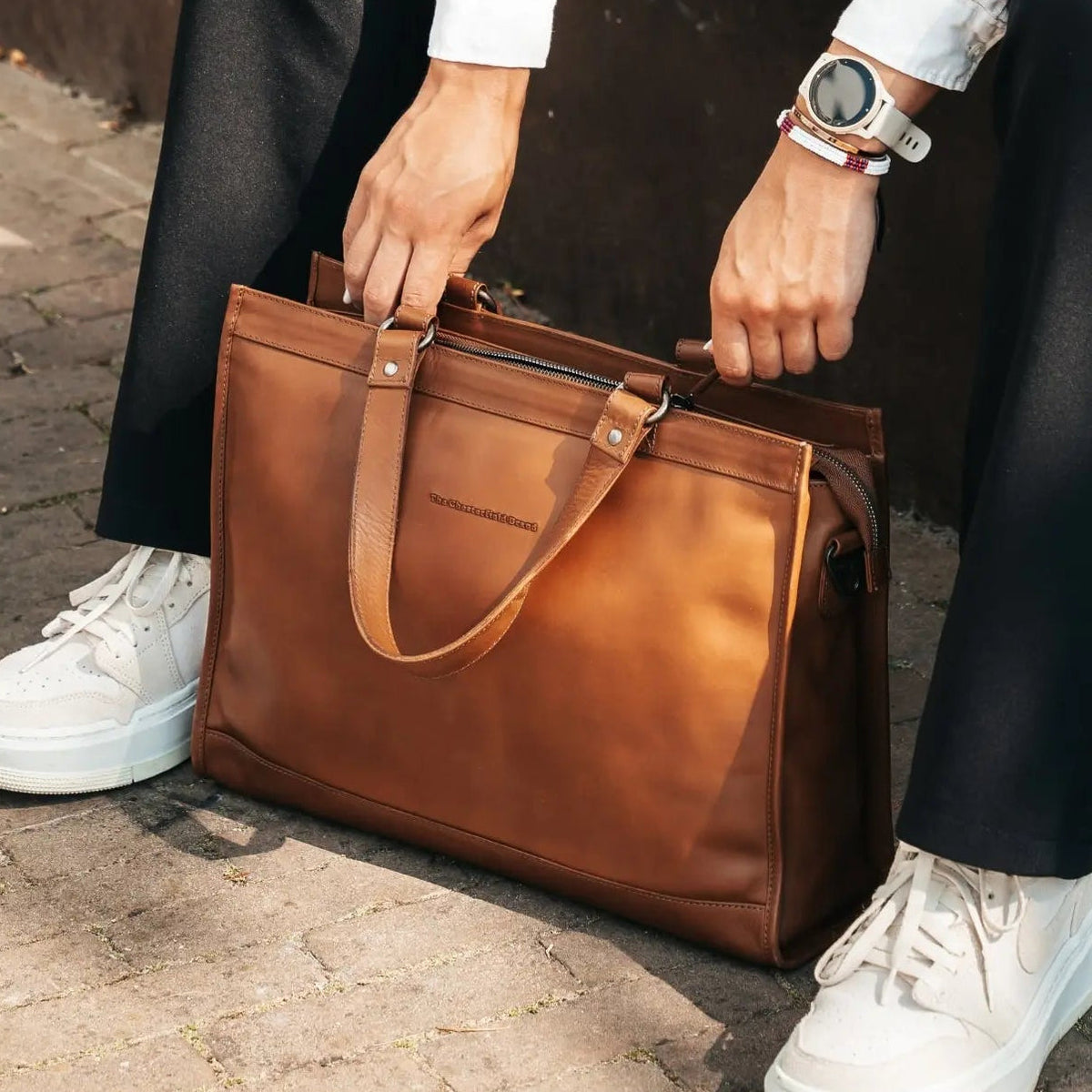 Manly Full-Grain Leather Laptop Bag para Mujer – Vista alternativa del producto 2