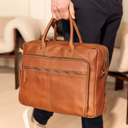 Tacama Full-Grain Leather Laptop Bag para Mujer – Vista alternativa del producto 2