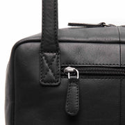 
Fenno Bolso de hombro de cuero flor - Perfil lateral estructurado con profundidad de fuelle