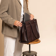 Fidenza Full-Grain Leather Shoulder Bag para Mujer – Vista alternativa del producto 3