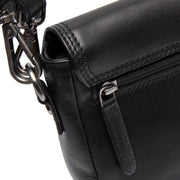 Vista interior Showing Dedicated Padded Laptop Sleeve &amp; Multi-Compartment Organization