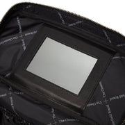
Vista interior Showing Quilted Viscose Lining & Dos bolsillos interiores de utilidad
