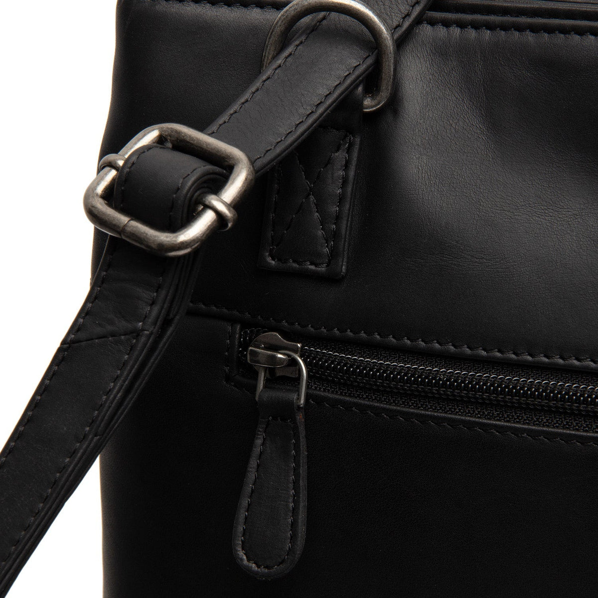 Solid Antique Brass Hardware &amp; Heavy-Duty Dual Zipper Detail on Raynor Full-Grain Leather Tote Bag para Mujer