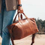 Conor Full-Grain Leather Weekender Bag para Mujer – Vista alternativa del producto 2