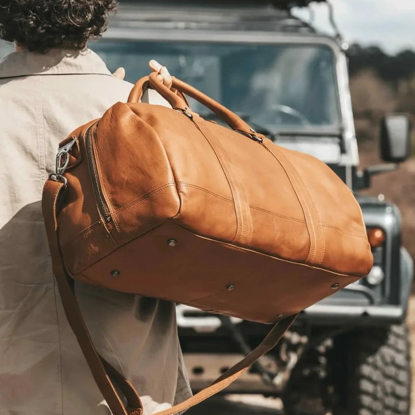 
Melbourne Bolsa de viaje weekender de cuero flor – alternate product view 2