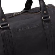 Solid Antique Brass Hardware &amp; Heavy-Duty Dual Zipper Detail on Perth Full-Grain Leather Weekender Bag para Mujer